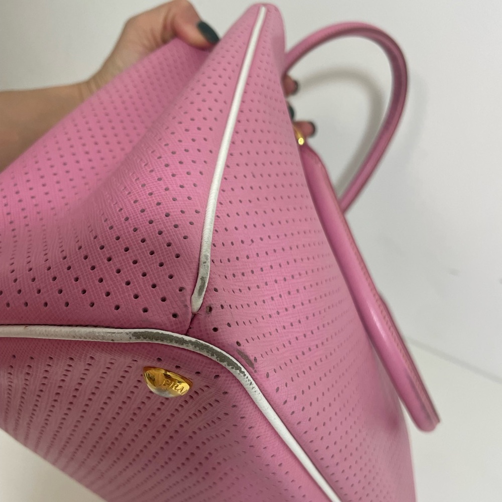 🌸Prada Lux Open Tote Saffiano Leather 🌸 - Picture 12 of 14